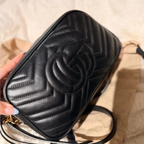 Gucci GG Marmont Matelassé Bag - Picture 3 of 7